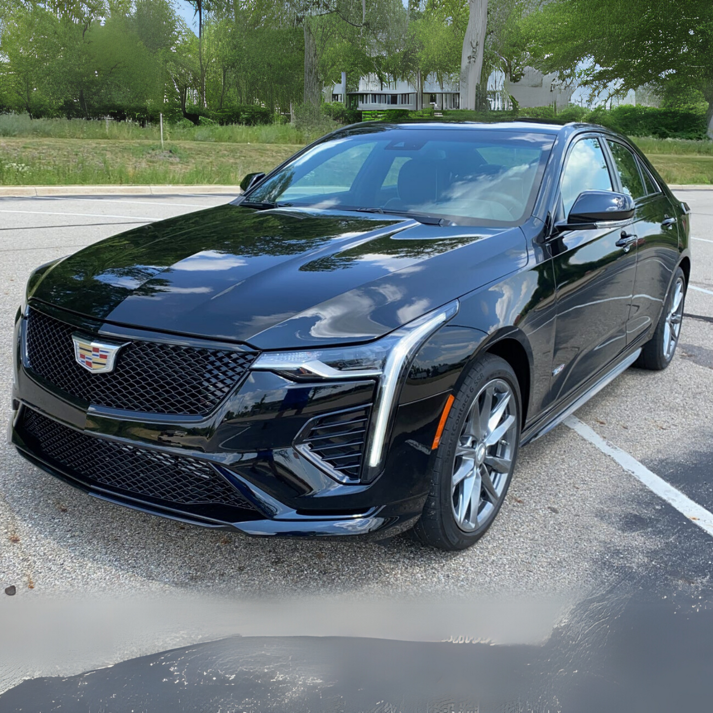 CT4 Cadillac (5-Seater Sedan)